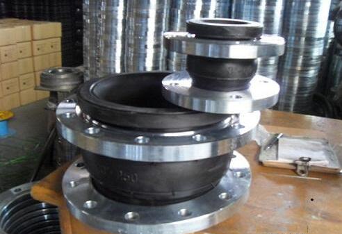 �������zܛ���^