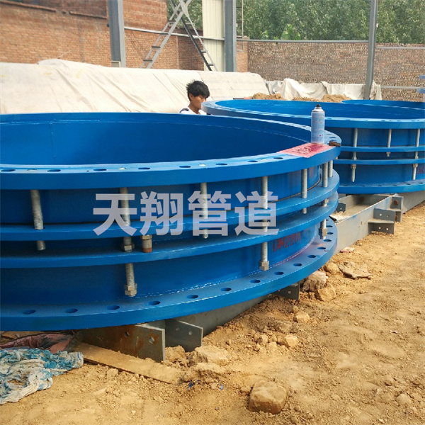 �|���������^