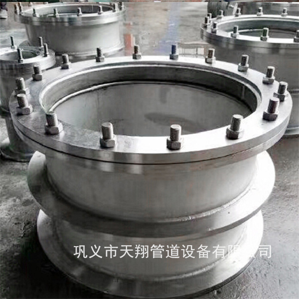 �����׹܏S��