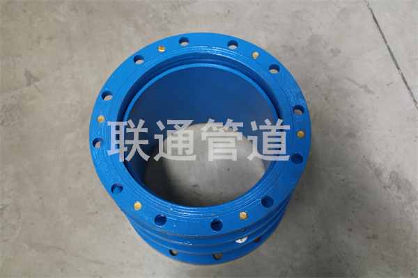 ��������s���^